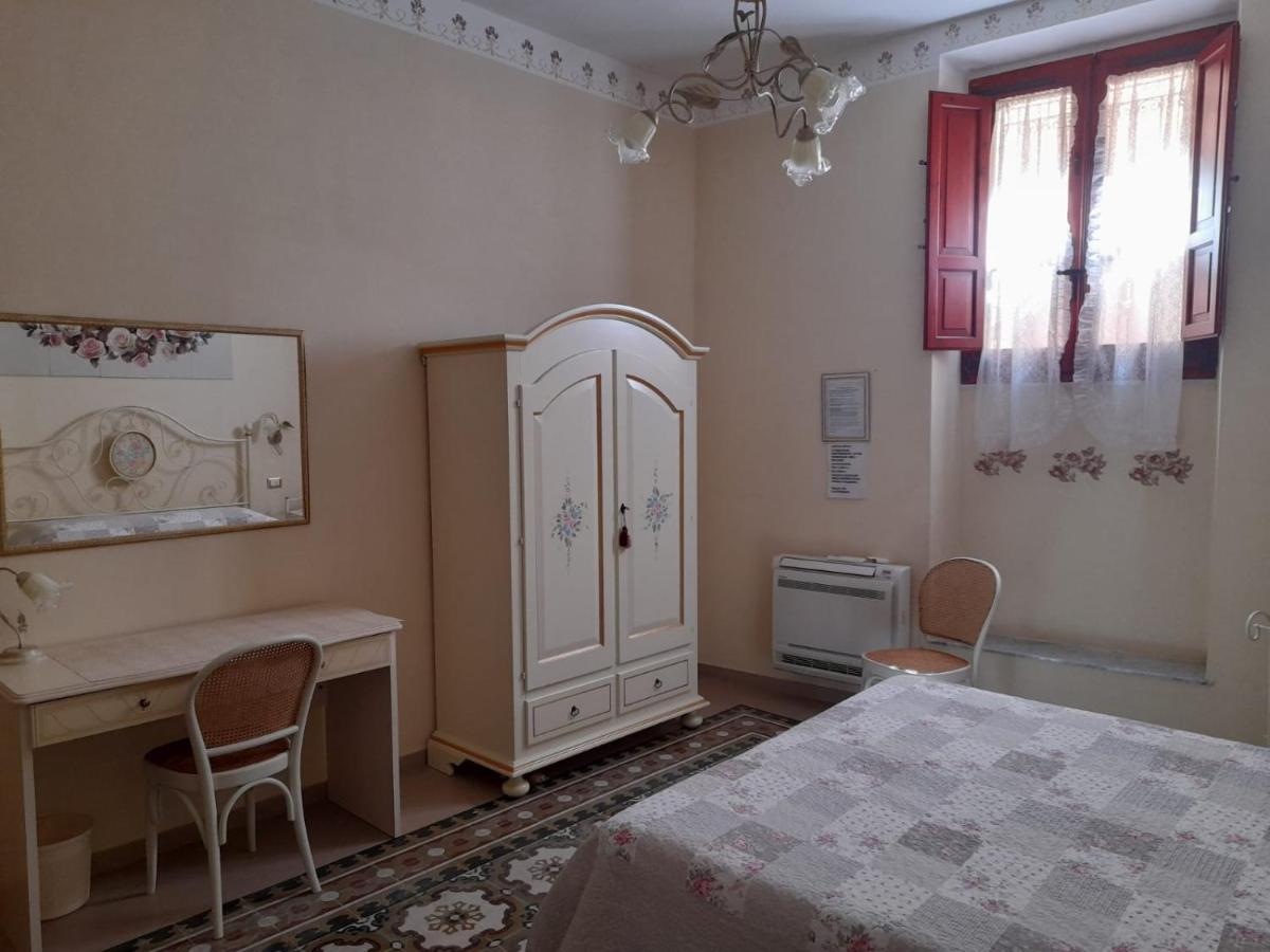 Bed and Breakfast Oasi Ottocento Quartu SantʼElena Exterior foto