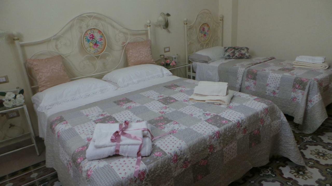 Bed and Breakfast Oasi Ottocento Quartu SantʼElena Exterior foto